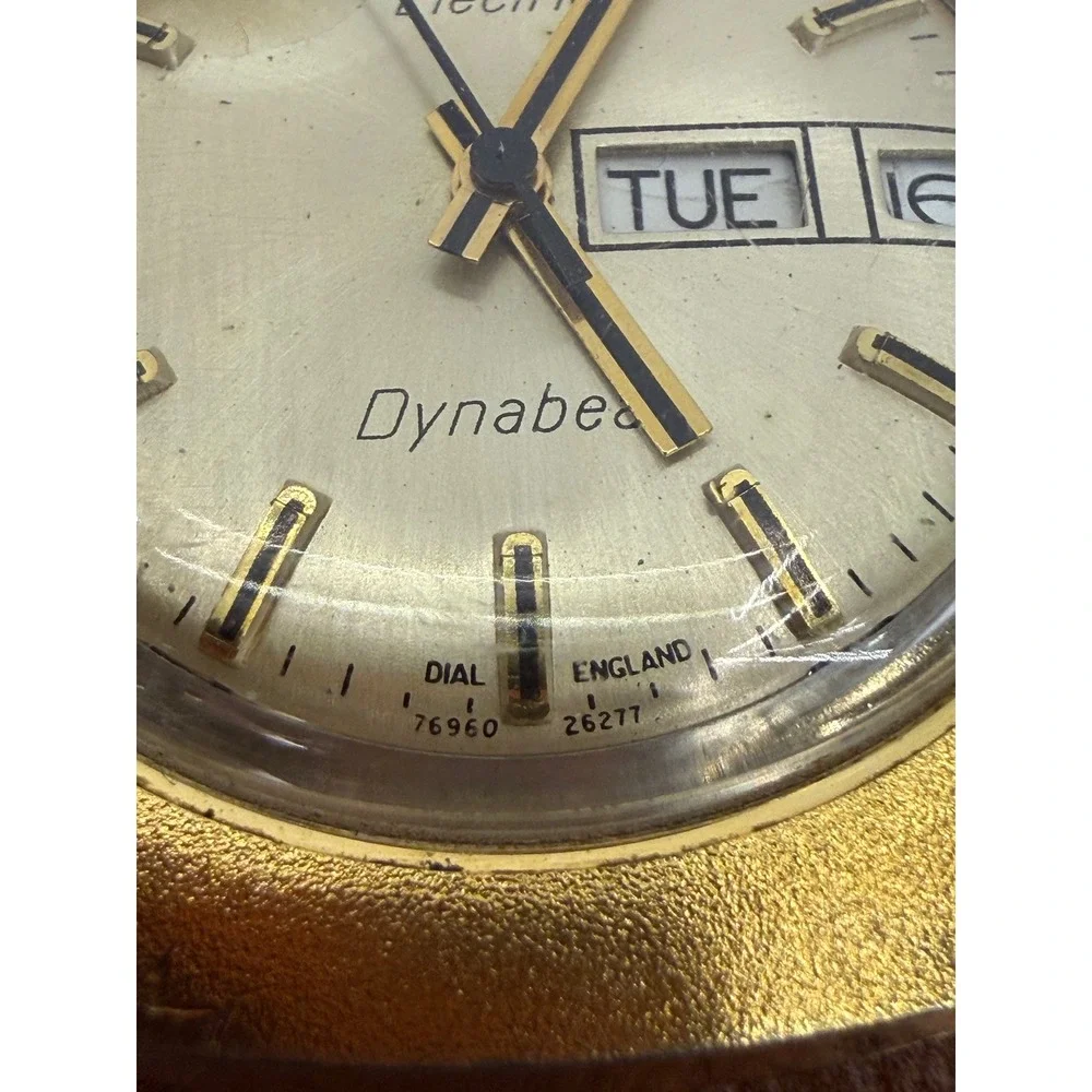 Vintage Timex Electric Dynabeat Gold Tone Day Date Watch 76960 26277 Mens Brown
